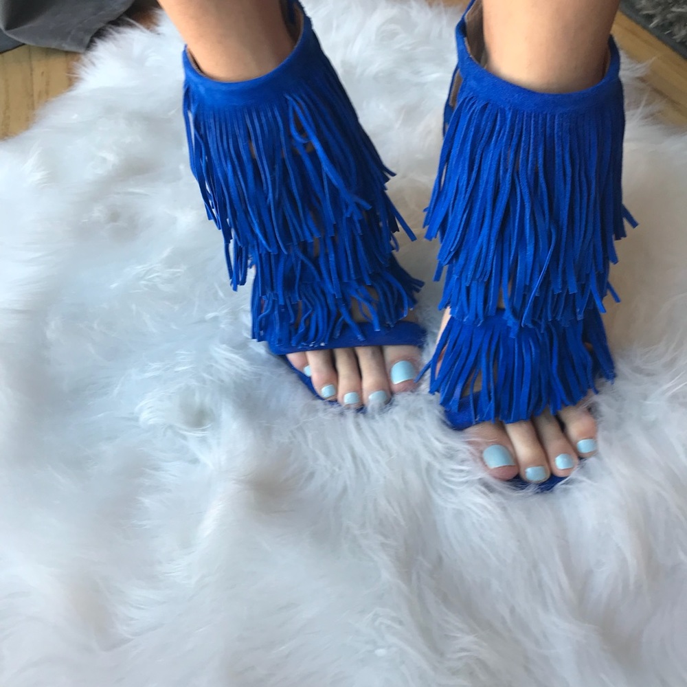 Steve Madden Cobalt Blue FRINGLY SANDAL